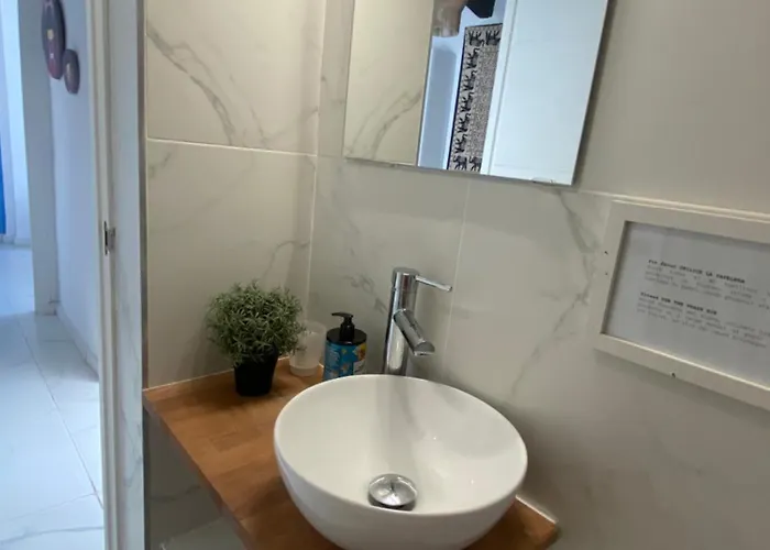 Petra, Mis Casitas *